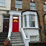 Welcome Home Flat 2